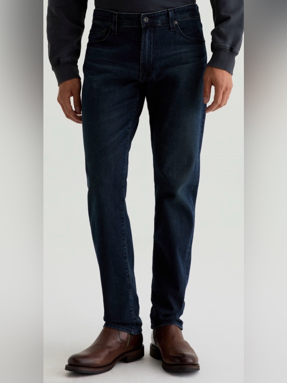 Tellis Jean Modern Slim new with back pocket tag, no price tag. 30 x 34